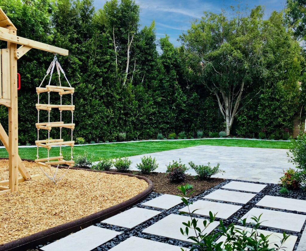 Modern landscape construction in Glendale Los Angeles